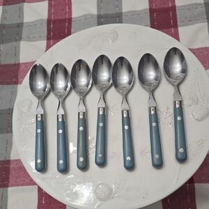 Vintage Washington Forge  Mardi Gras  Set Of 7 Oval Soup Stainless Steel Spoons